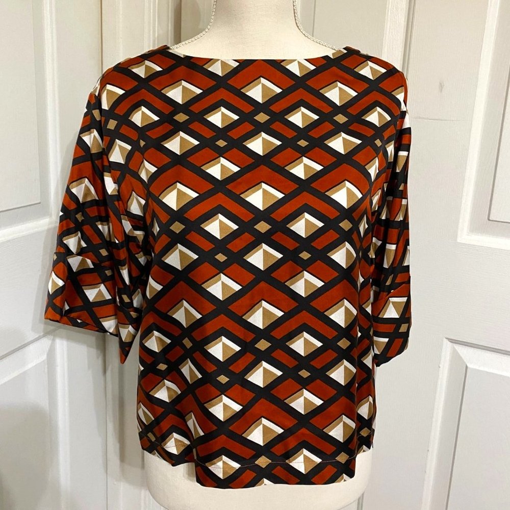 00 NWT Chico's Black Label 100% Silk Top